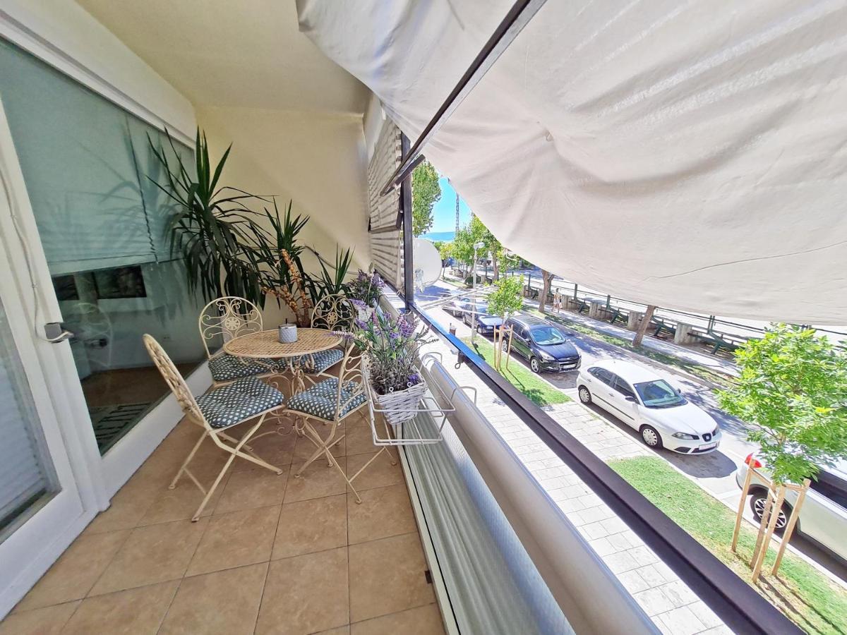 Beach Apartment Ivana 奥米什 外观 照片